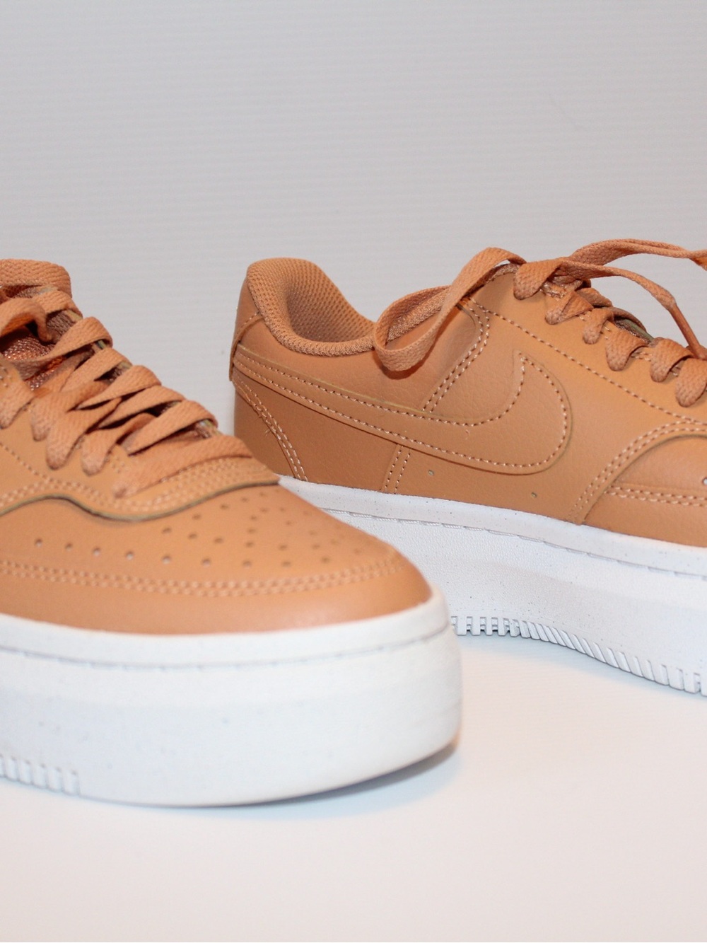 Nike Air Force 1 PLT.AF.ORM Platform Sneakers Orewood Brown Women’s 7.5